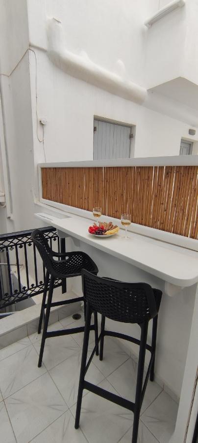 Kapetanos Rooms Naxos City ภายนอก รูปภาพ