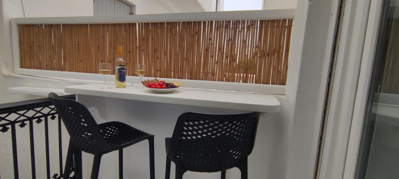Kapetanos Rooms Naxos City ภายนอก รูปภาพ